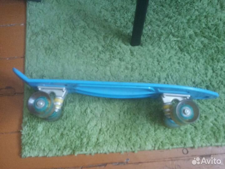 Скейтборд (пенни борд)