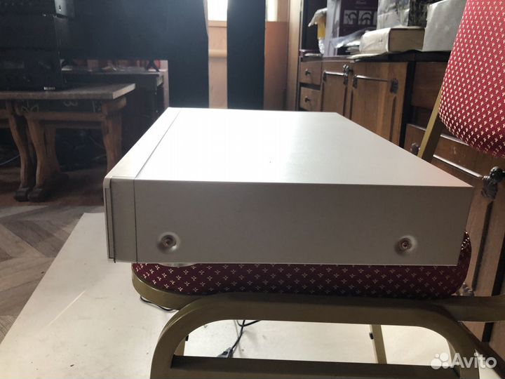 CD проигрыватель Marantz CD7300