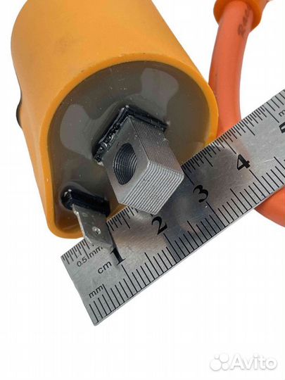 Катушка зажигания с высоковольтным колпачком скуте