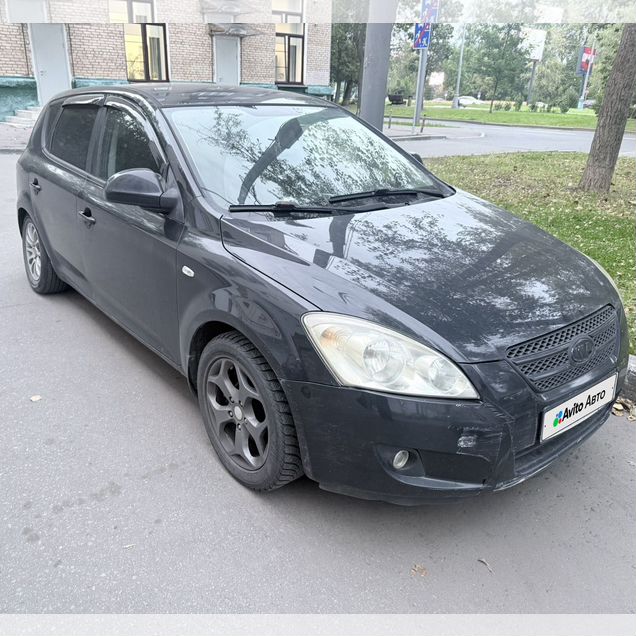 Kia Ceed 1.6 MT, 2009, битый, 186 000 км