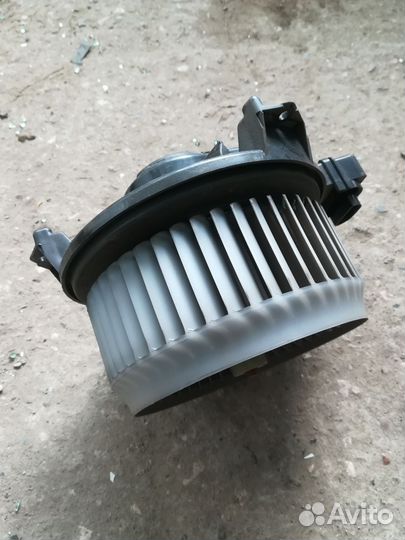 Мотор отопителя Toyota Corolla E150, Auris, RAV 4