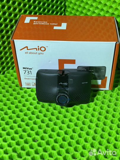 Видеорегистратор Mio MiVue 731