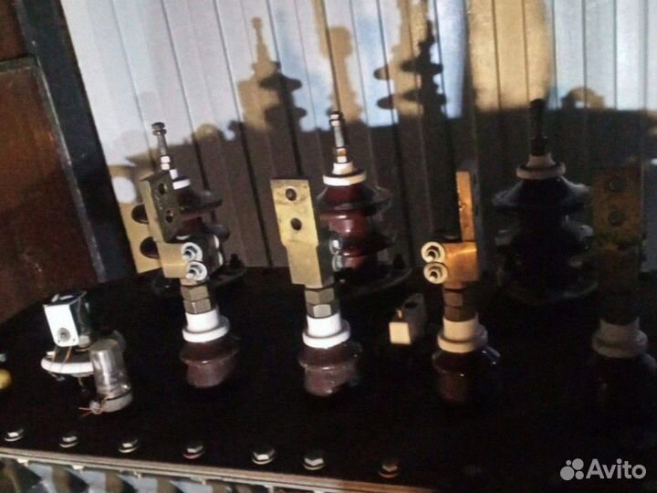 Трансформатор модели тмг-1600 Новый