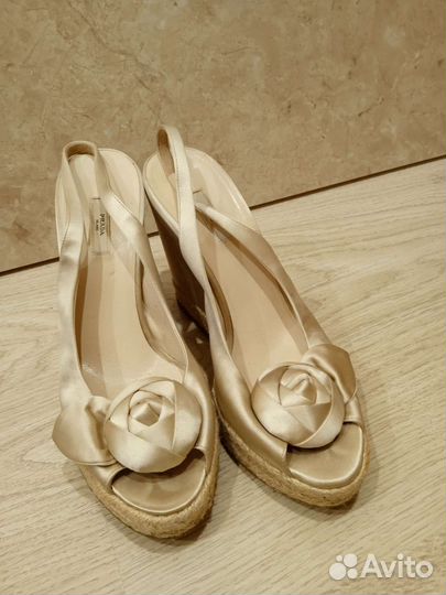 Босоножки женские Prada 38,5 размер