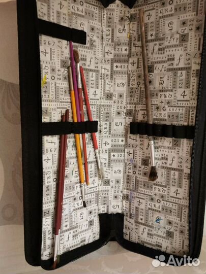 Пенал для кистей