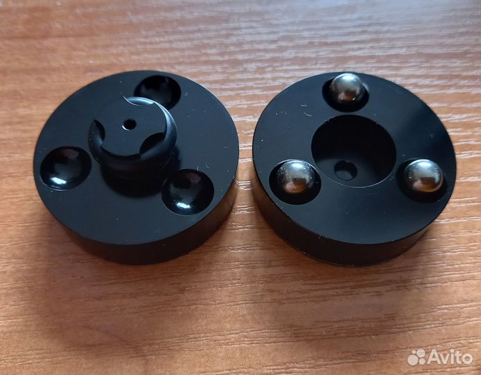 Антивибрационные ножки (4 шт) black