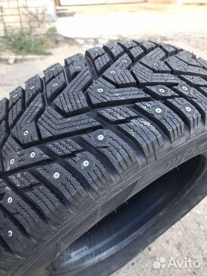 Hankook Winter I'Pike RS2 W429 205/65 R16 95T