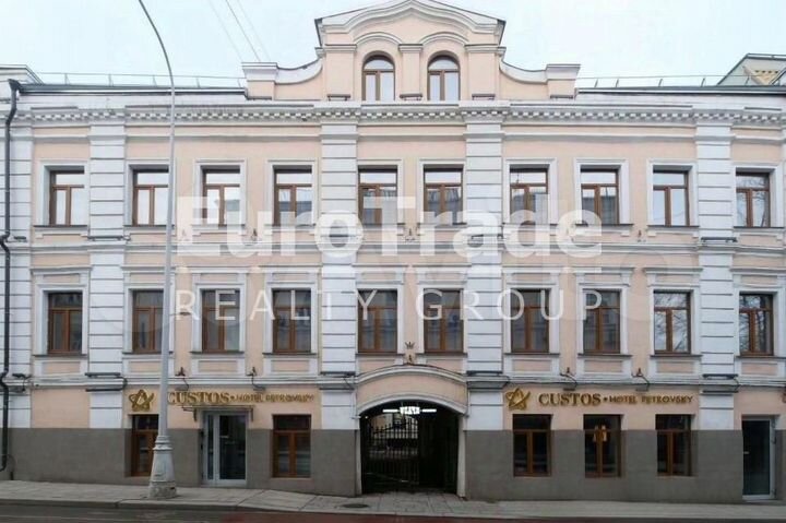 Сдам торговое помещение, 673 м²