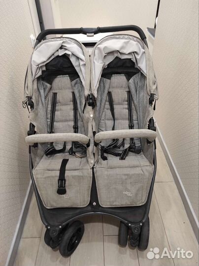 Прогулочная коляска для двойни valco baby snap duo