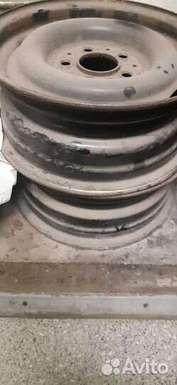 Штампованные диски r15