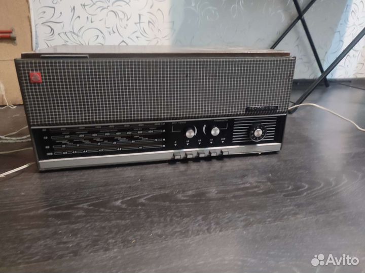 Радиоприемник радиола