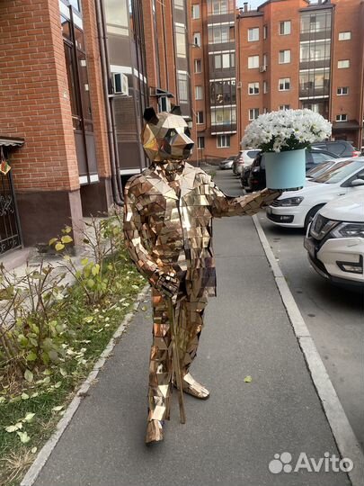 Зеркальное шоу Зеркальный заяц