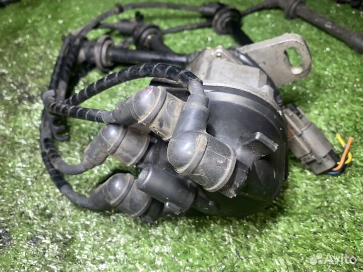 Трамблер SR20DE Nissan Avenir PW10 2210053J02 в сб