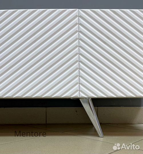 Тумба тв Bravo дизайнерская (на опорах)