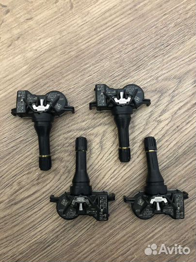 Комплект датчиков давления в шины 40700-4CB0B