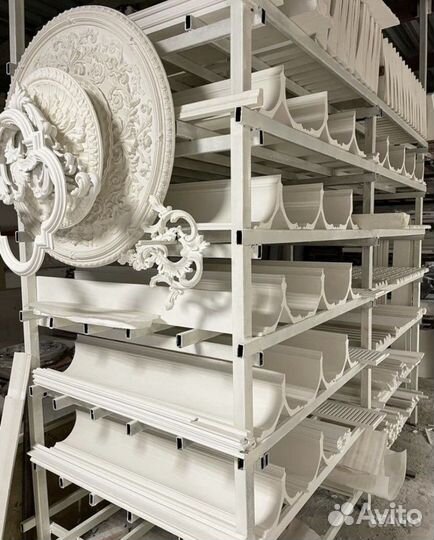 Производство и продажа гипсовой лепнины