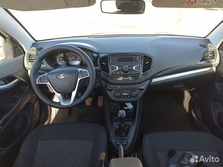 LADA Vesta 1.8 МТ, 2019, 130 000 км