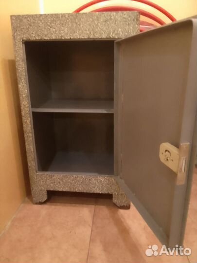 Шкаф металлический бу (сейф)
