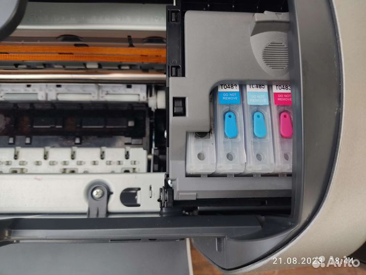 Цветной принтер Epson Stylus Photo R200