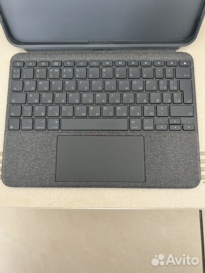 Клавиатура Logitech combo touch