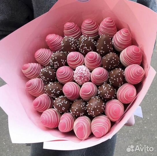 Клубника в шоколаде букеты