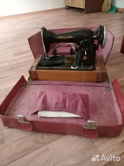 Швейная машинка
