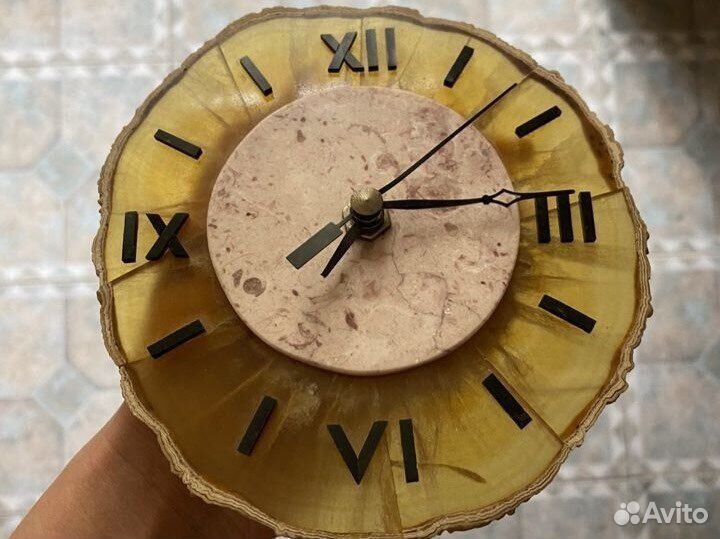Часы ручной работы настенные