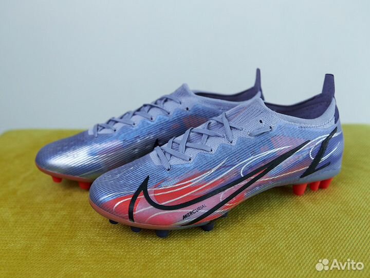 Бутсы Сороконожки Nike