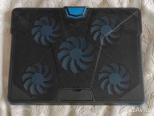 Подставка с охлаждением для ноутбука