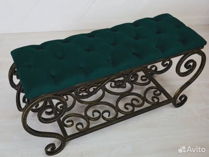 Банкетка для прихожей