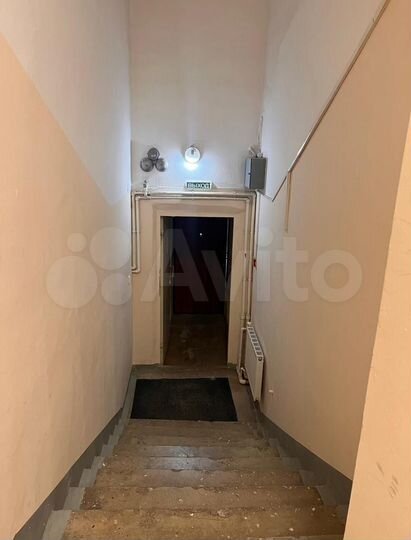 Склад с офисом в центре города, 99. м²