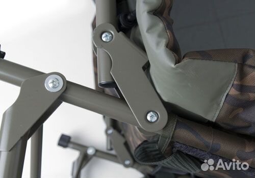 Продам новую раскладушку Fox R2 Camo Bedchair