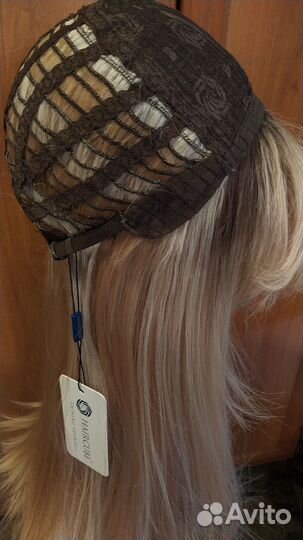 Парик женский