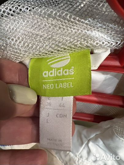 Ветровка женская adidas