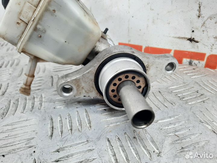 Цилиндр тормозной главный Лада Ларгус