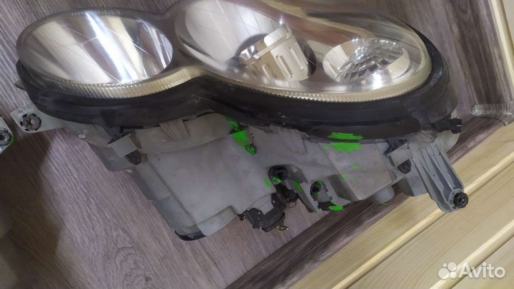 Фары биксенон (пара) Mercedes w203 купе