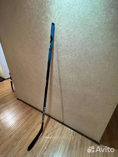 Клюшка хоккейная