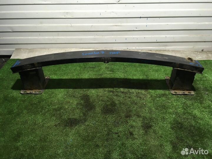 Усилитель переднего бампера (Hyundai Sonata)