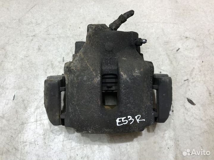 34116773132 Суппорт передний правый BMW X5 E53