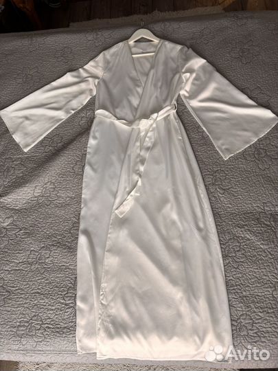 Халат белый для утра невесты