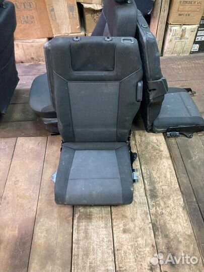 Сидения салона zafira b