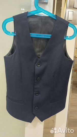 Жилетка для мальчика школьная