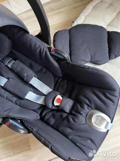 Автокресло Cybex Cloud Q Plus +адаптеры для шасси