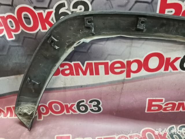 Накладка крыла передняя левая Toyota RAV4