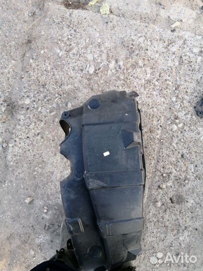 Подкрылок задний левый Suzuki SX-4