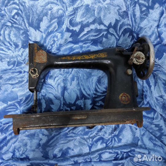 Швейные машинки Зингер 16к33