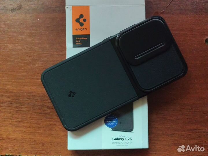 Spigen Чехол на Samsung Galaxy S23