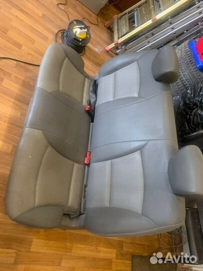 Задний ряд сидений hyundai starex 2009