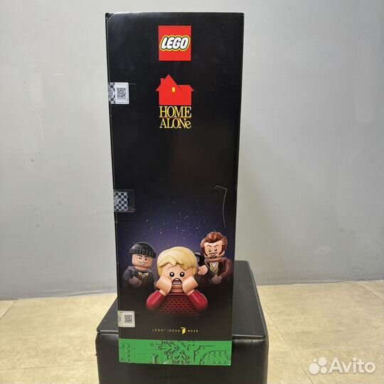 Конструктор lego 21330 Один дома