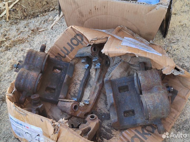 Суппорта в сборе перед и зад